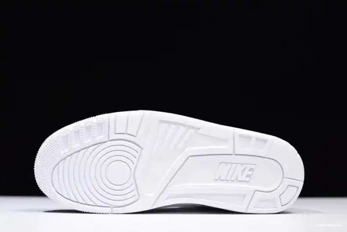 HYPE Korea Air Jordan 3 Retro AV8370-100 Seoul 0523